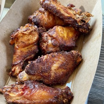 Maple Tree BBQ - Smoked Chicken Wings - Barbeque Near Me - Riverhead, New York