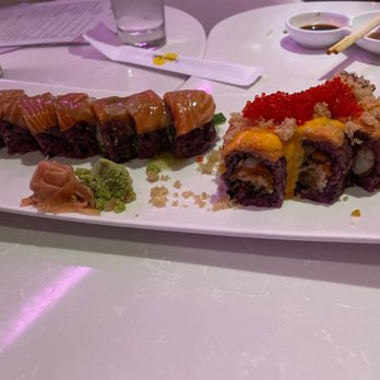 Friends Sushi Izakaya - Yuzu Maki and Spicy Crab Maki Topping - Sushi Bars Near Me - Chicago, Illinois Friends Sushi Izakaya - Yuzu Maki and Spicy Crab Maki Topping - Sushi Bars Near Me - Chicago, Illinois