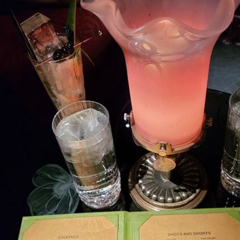 Bloom's - Cocktail Bars Near Me - Baltimore, Maryland