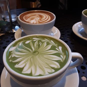 Urth Caffe - Japanese latte & spanish latte - Coffee & Tea Near Me - Laguna Beach, California