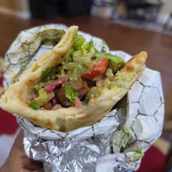 Wonder East Meadow - Yasas Chicken Souvlaki and Avocado wrap - Food Delivery Services Near Me - East Meadow, New York