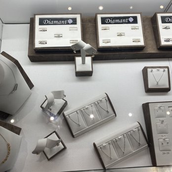 Bijouterie Mozart - Jewelry Near Me - Laval, Quebec