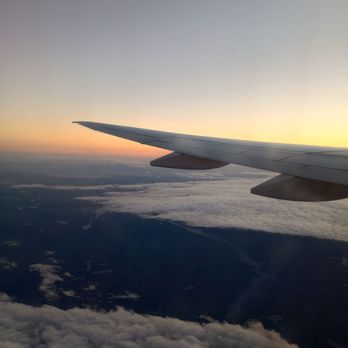 Porter Airlines - Taking off from Halifax at sunset. - Airlines Near Me - Ottawa, Ontario Porter Airlines - Taking off from Halifax at sunset. - Airlines Near Me - Ottawa, Ontario