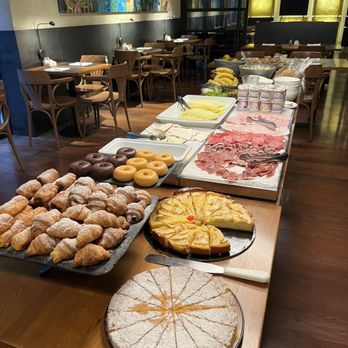 Park Hotel - Breakfast - Hotels Near Me - Barcelona, B