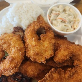Golden Hawaiian BBQ - Chicken & seafood combo - not bad and got the job done - Asian Fusion Near Me - Chandler, Arizona Golden Hawaiian BBQ - Chicken & seafood combo - not bad and got the job done - Asian Fusion Near Me - Chandler, Arizona