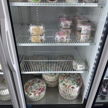 Lucero Bakery - Inside - Bakeries Near Me - Maywood, California