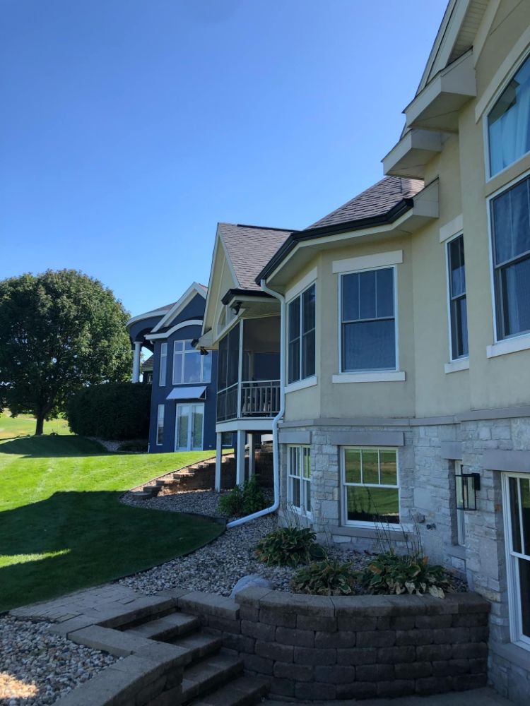 Slide of Triple GGG's Seamless Gutters