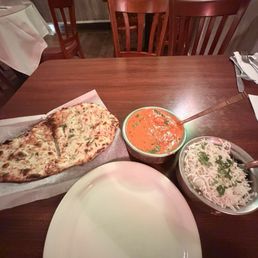 Chicken Tikka Masala Garlic Naan Bad Chicken Tikka Masala Garlic Naan Bad