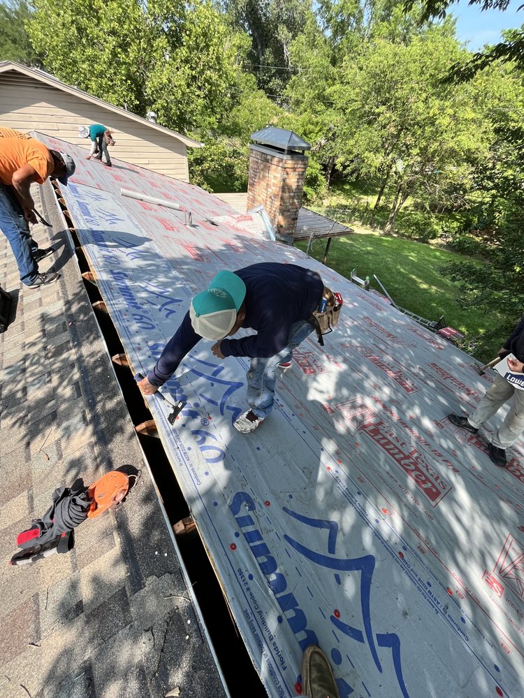 Slide of Hyperion Builders