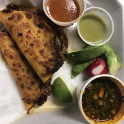 Rikos Elotes Brazoria - Birria tacos