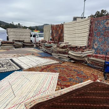 Rose Bowl Flea Market - Flea Markets Near Me - Pasadena, California Rose Bowl Flea Market - Flea Markets Near Me - Pasadena, California