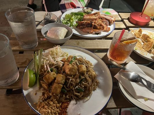 Goog Thai Cook Shop by null