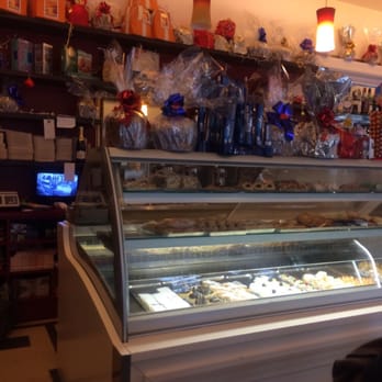 Al Canton del Gallo - Inside counter - Cafes Near Me - Venezia, VE Al Canton del Gallo - Inside counter - Cafes Near Me - Venezia, VE