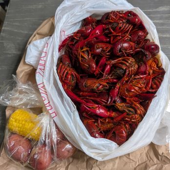Atchafalaya Crawfish - Cajun/Creole Near Me - Pearland, Texas