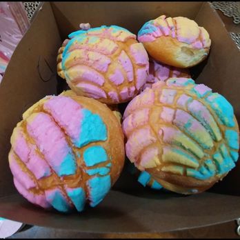Panaderia La Mexicana - Freshly baked uniconchas! - Pizza Near Me - La Puente, California Panaderia La Mexicana - Freshly baked uniconchas! - Pizza Near Me - La Puente, California