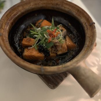 Annam Vietnamese Restaurant - Ora salmon clay pot - Vietnamese Near Me - Houston, Texas Annam Vietnamese Restaurant - Ora salmon clay pot - Vietnamese Near Me - Houston, Texas