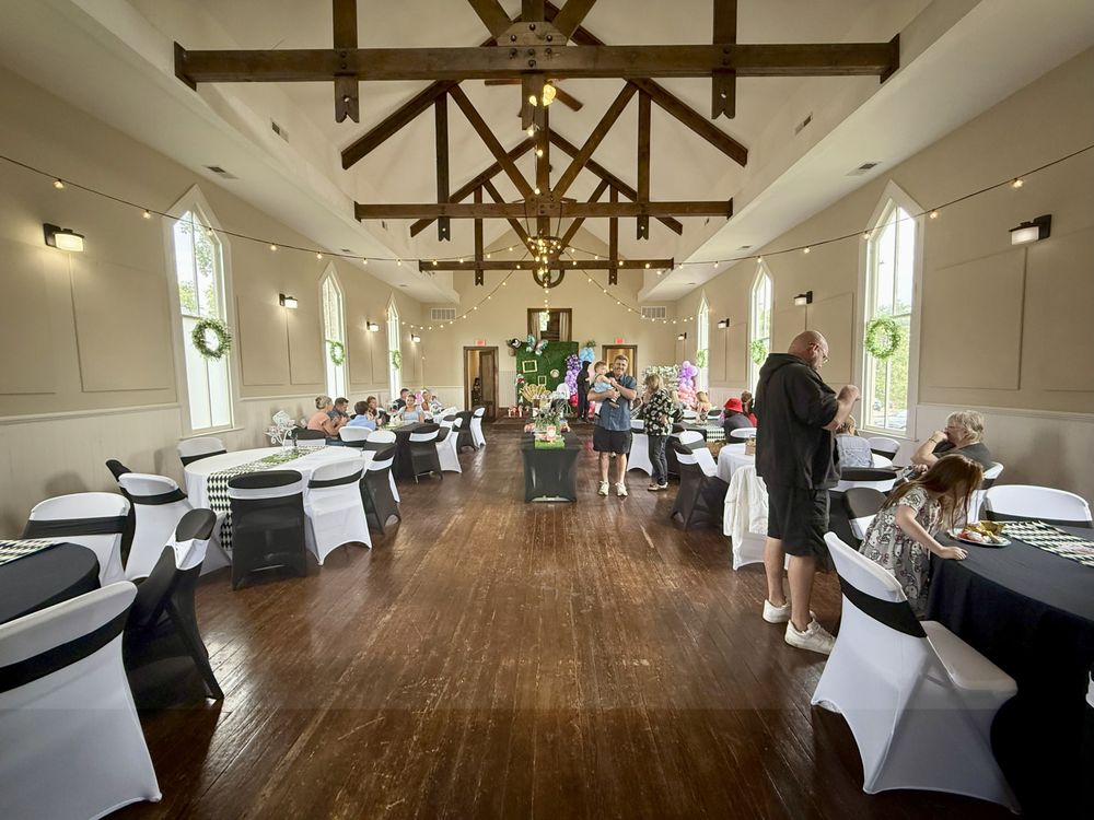 Roselynn Hill Winery - wedding in Louisville, KY