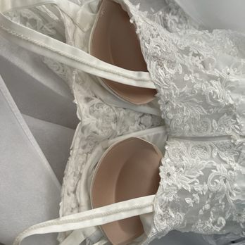 New York Lace - Cup installation looks horrible - Bridal Near Me - Taunton, Massachusetts New York Lace - Cup installation looks horrible - Bridal Near Me - Taunton, Massachusetts