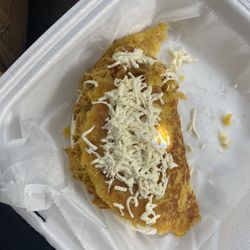 Jojotos Latin Food - CACHAPAS chicken and cheese