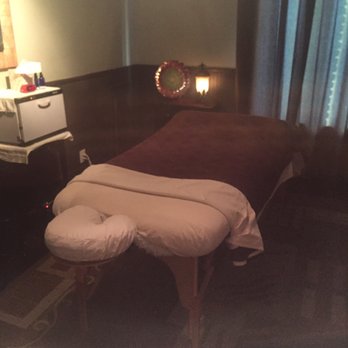 Day Break Massage And Wellness - Inside the massage room. - Massage Therapy Near Me - Charlotte, North Carolina Day Break Massage And Wellness - Inside the massage room. - Massage Therapy Near Me - Charlotte, North Carolina