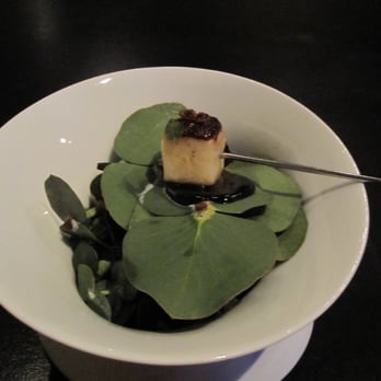 Alinea - New American Near Me - Chicago, Illinois
