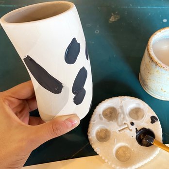 Temecula Clay - A painted vase. - Art Classes Near Me - Temecula, California