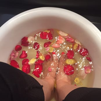 GLO Nail Bar - Nail Salons Near Me - Costa Mesa, California GLO Nail Bar - Nail Salons Near Me - Costa Mesa, California