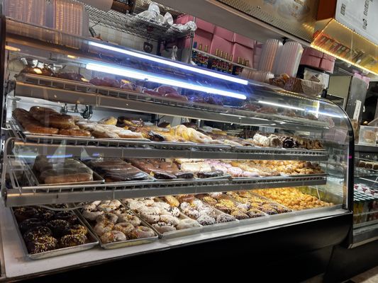 KingPin Donuts by null