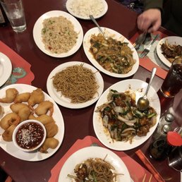 Sweet and Sour Prawns, Fried Rice, Steamed Rice, Kung Poa Chicken, and Scallops!!!! Sweet and Sour Prawns, Fried Rice, Steamed Rice, Kung Poa Chicken, and Scallops!!!!