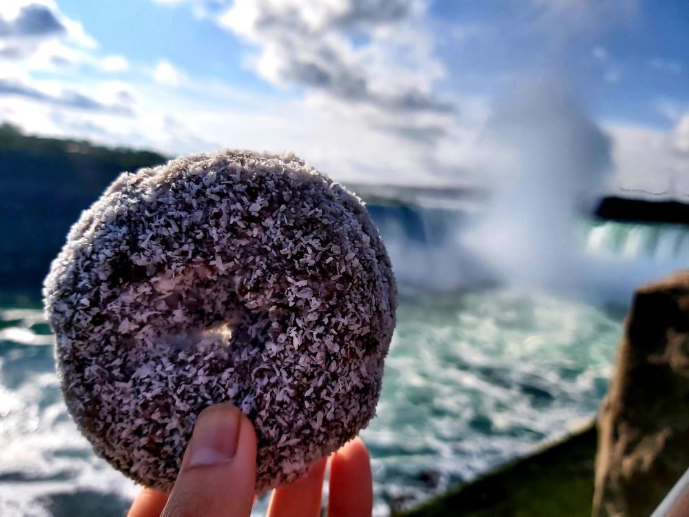 COUNTRY FRESH DONUTS & MORE Updated September 2024 97 Photos & 83