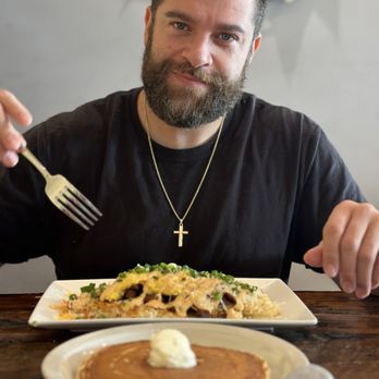 The Pan - My man and his meal - Pizza Near Me - Gardena, California The Pan - My man and his meal - Pizza Near Me - Gardena, California