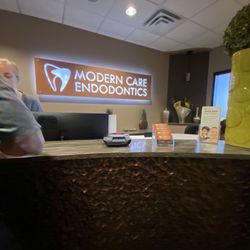 Modern Care Endodontics - Check-in counter