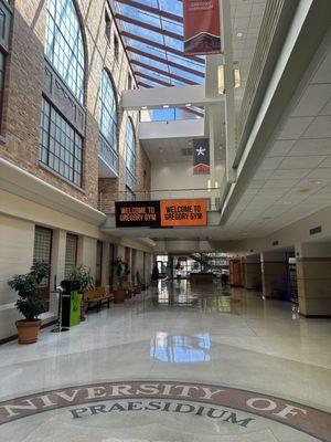 Gregory Gym by null