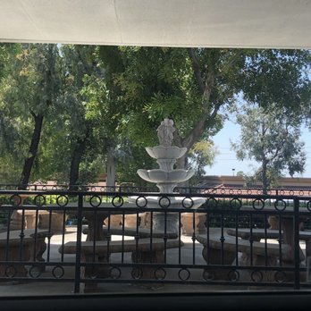 Legends Burgers - nice outdoor seating ... very enjoyable during noncovid times when there's good weather - Burgers Near Me - Upland, California Legends Burgers - nice outdoor seating ... very enjoyable during noncovid times when there's good weather - Burgers Near Me - Upland, California