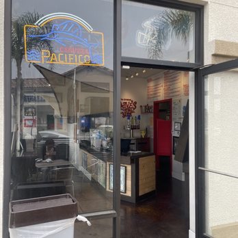 Dave's Cosmic Subs - Sandwiches Near Me - Seal Beach, California