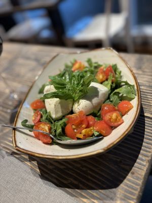 Sapido Italian Restaurant, Pizza , Wine , Market and Café by null