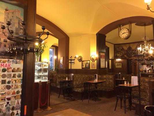 Café Eiles by null
