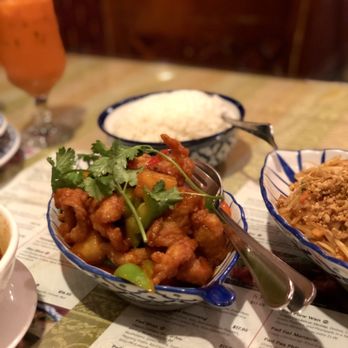 thai food delivery near me