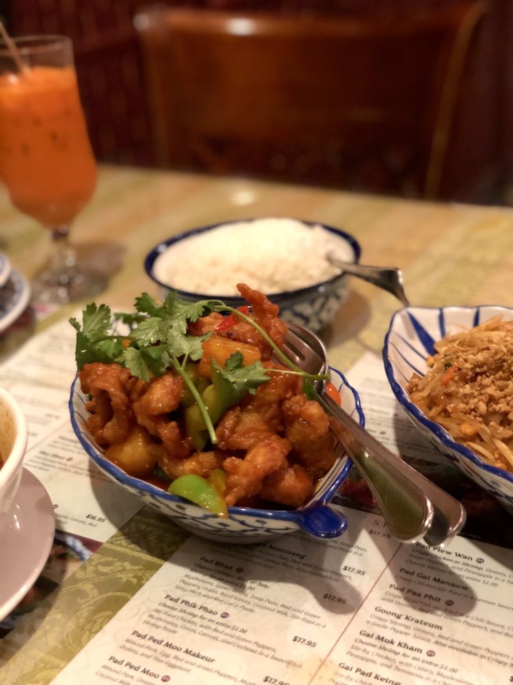 SYPHAY RESTAURANT Updated September 2024 190 Photos & 96 Reviews 9441 Jasper Avenue NW