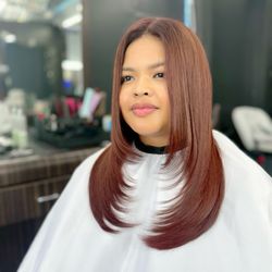 V Hair Styling & Nails