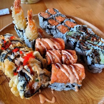 Akino - Sushi Bars Near Me - Elmhurst, New York Akino - Sushi Bars Near Me - Elmhurst, New York