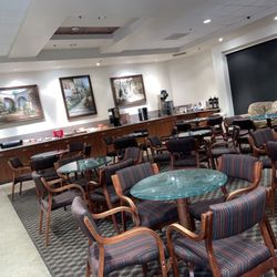 Garden Place Suites - Happy hour free at night