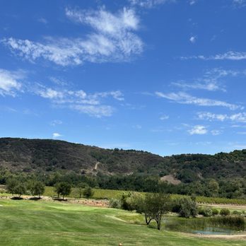 Cross Creek Golf Club - Amazing par 3 , hole 9 , blue sky - Golf Near Me - Temecula, California Cross Creek Golf Club - Amazing par 3 , hole 9 , blue sky - Golf Near Me - Temecula, California