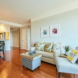 Central Coast Home Staging - apartment living room