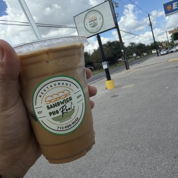 Sandwich Pho Reel - Vietnamese Coffee - Noodles Near Me - Houston, Texas