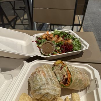 Crave - Tuna Wrap & BYO Salad - Juice Bars & Smoothies Near Me - St Augustine, Florida