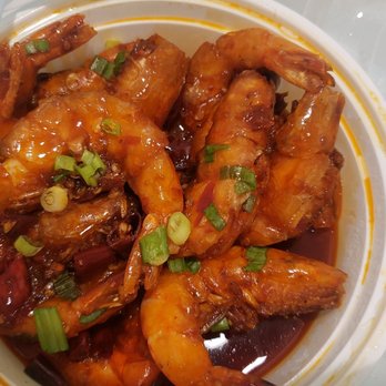 Schouse - This is supposed to be Spicy  Crispy shrimp  but as u can see its not crispy and it has  sauce on it.. Spicy Crispy Shrimp - Szechuan Near Me - Princeton, New Jersey