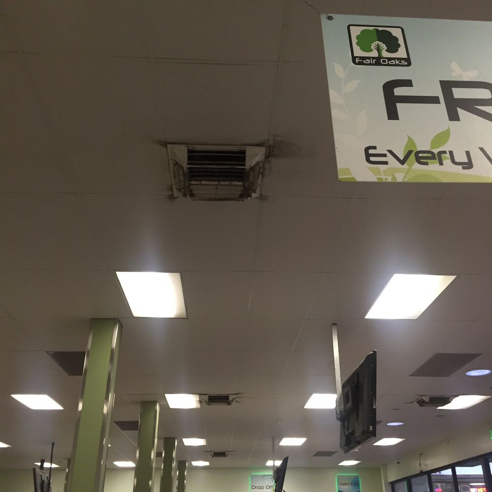 Fair Oaks Laundry - I don't think the air filters have been changed since the place opened in 2011 - Laundromat Near Me - Pasadena, California Fair Oaks Laundry - I don't think the air filters have been changed since the place opened in 2011 - Laundromat Near Me - Pasadena, California