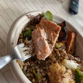 Dig Inn - Driest salmon ever - New American Near Me - New York, New York
