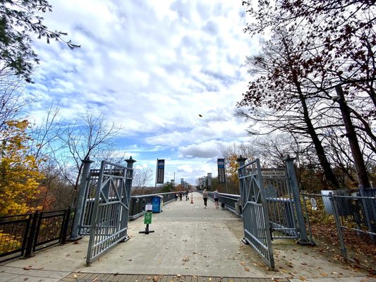 Walkway Over the Hudson State Historic Park by null